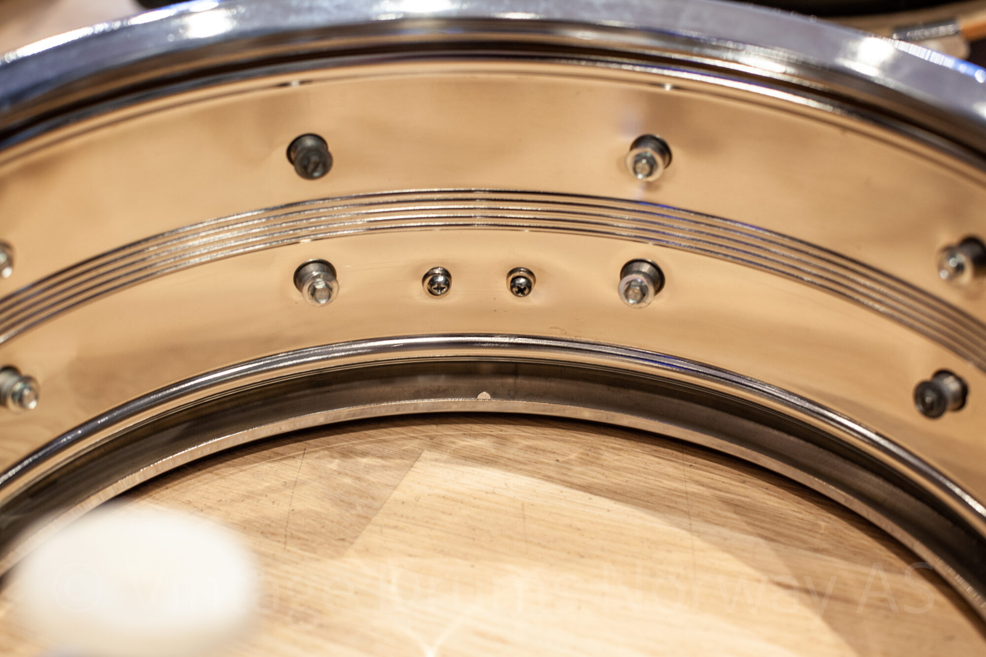 Rogers Dyna-Sonic Big “R” COB skarptromme 14×6,5 #900 - Bilde 29