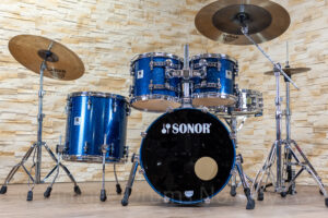 Sonor Designer Maple Light / Blue Sparkle 10,13,16,20 #1045-2