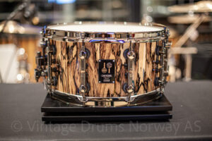 Sonor One of a Kind Maple / White Ebony 14x7 skarptromme #813