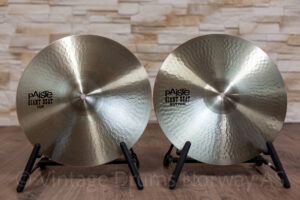 Paiste Giant Beat HiHat 15	#887