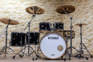 Tama Silverstar 10,12,14,16,22, Gloss Black #1003