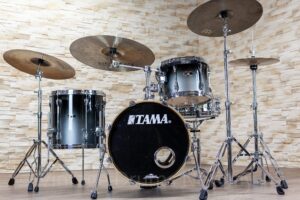 Tama Superstar Custom Birch 12,14,18 Titanium Fade #1288