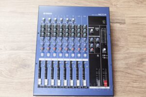 Yamaha MG12/4 12-kanals mikser #1298