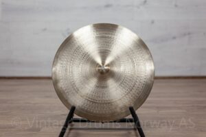 Vintage A. Zildjian Medium Thin Crash 16 #1395